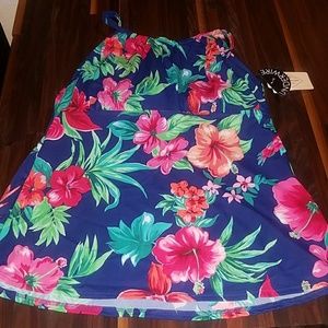 Nwt bathing suit top